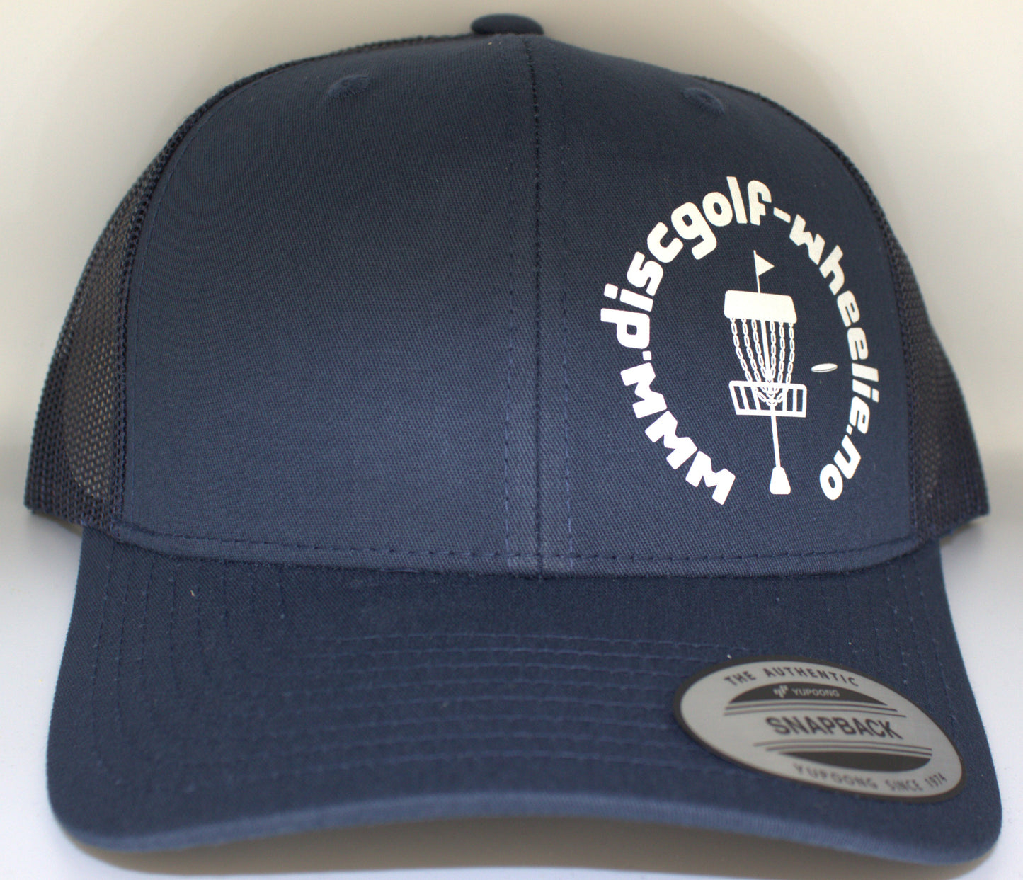 SNAPBACK RETRO TRUCKER CAPS